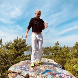 Meet your Posher, Jesse